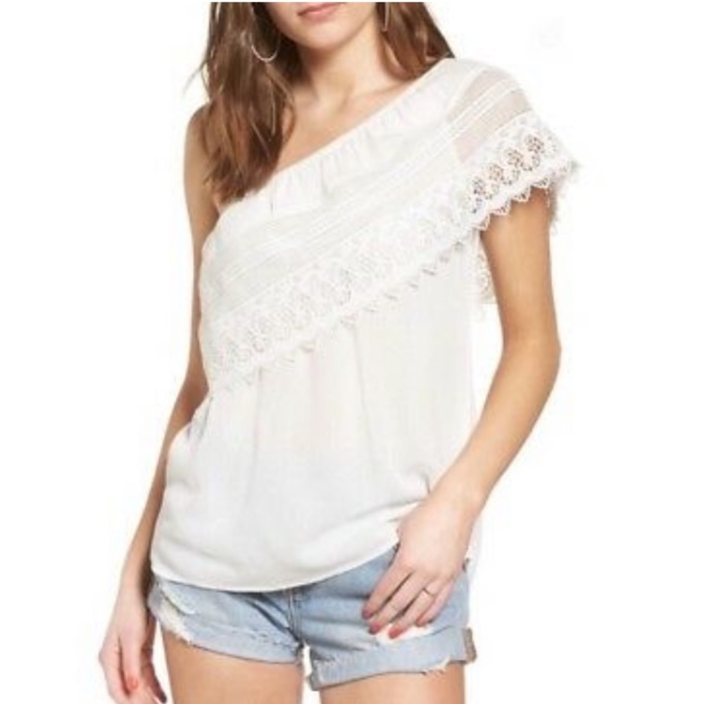 Socialite off one shoulder knit lace blouse